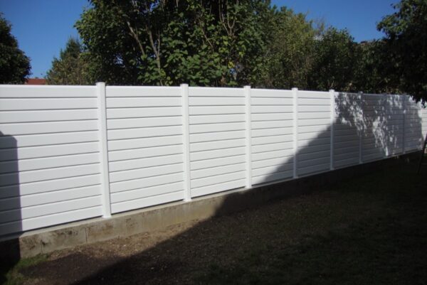 recinzioni-modulari-a-pannelli-pvc-bianche-giardini-privacy-frangivista-frangisole-26