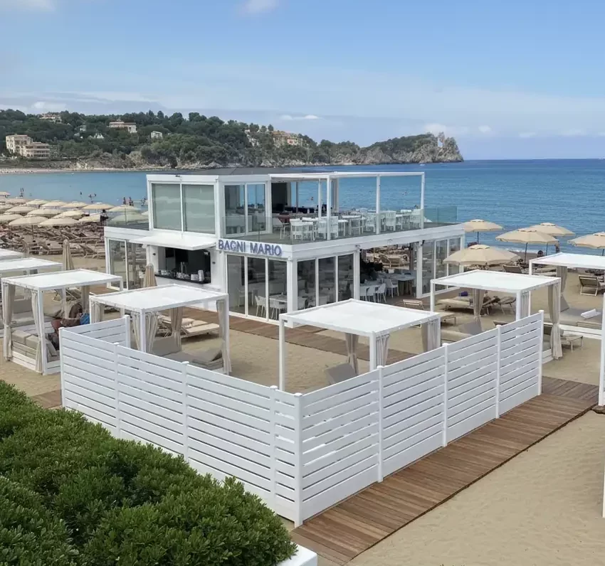 recinzione pvc al mare